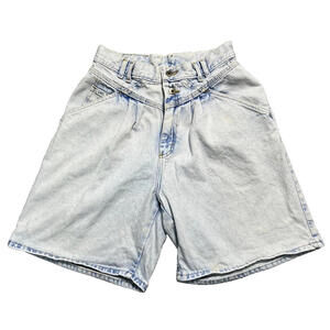 Vintage Lee Mom Jean Shorts Women’s Size 12 (Fits Modern 4/6) Light Wash USA 8”